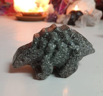Grande orgonite di dinosauro Mod. 3 - 153 gr.