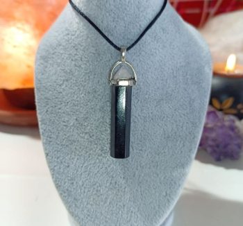 MAGNETITE Ciondolo Cilindro Orgonite 6 gr. peso