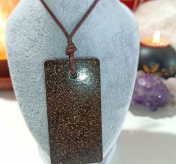 Ciondolo in orgonite Foglio rettangolare CHIP DI FERRO PICCOLO 35 gr.