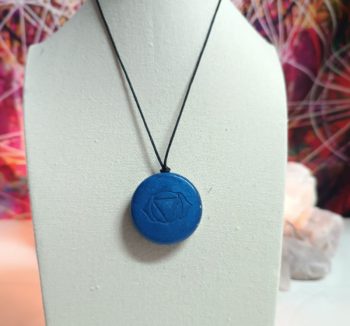 OrgoChakra Forma del terzo occhio Semicerchio pendente o portachiavi 15 gr.